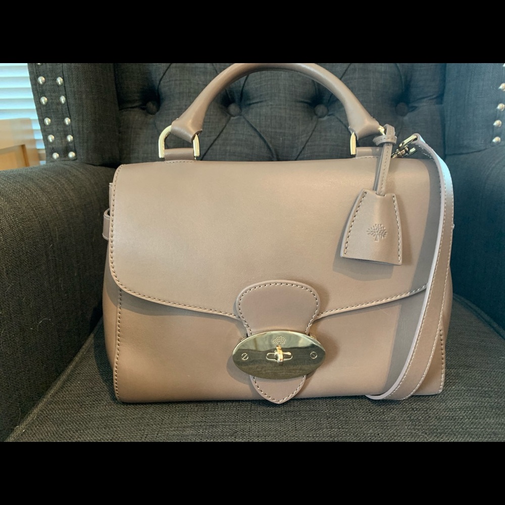 Authentic Mulberry Primose handbag in taupe.